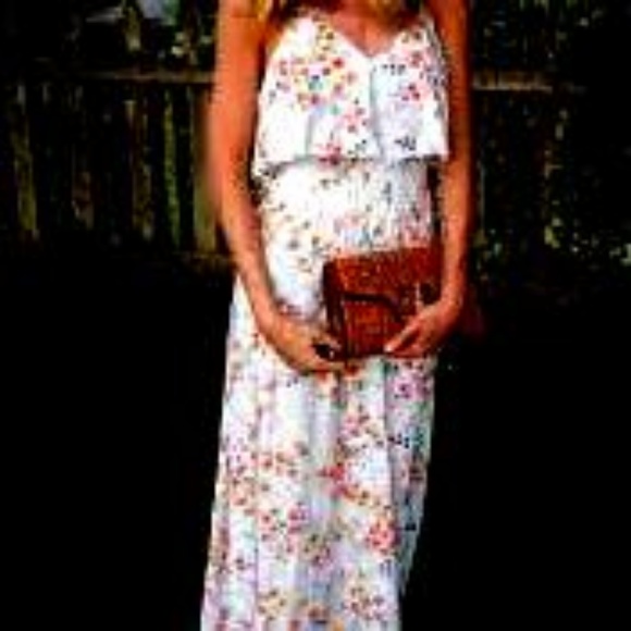 LC Lauren Conrad LC Dresses & Skirts - LC Lauren Conrad Floral Spring Palete Maxi Dress